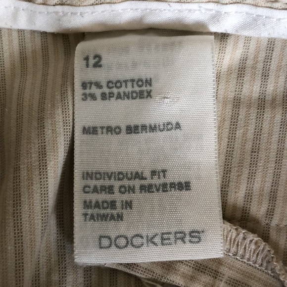 Women’s size 12 dockers ideal fit striped shorts - Picture 5 of 11